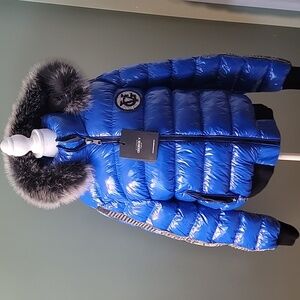 Avenue George V Paris winter coat